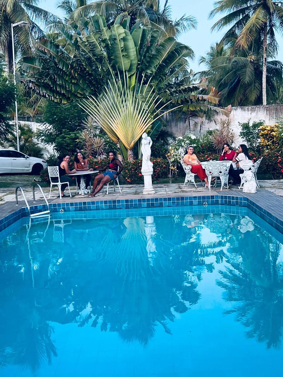 Área de piscina do centro terapêutico